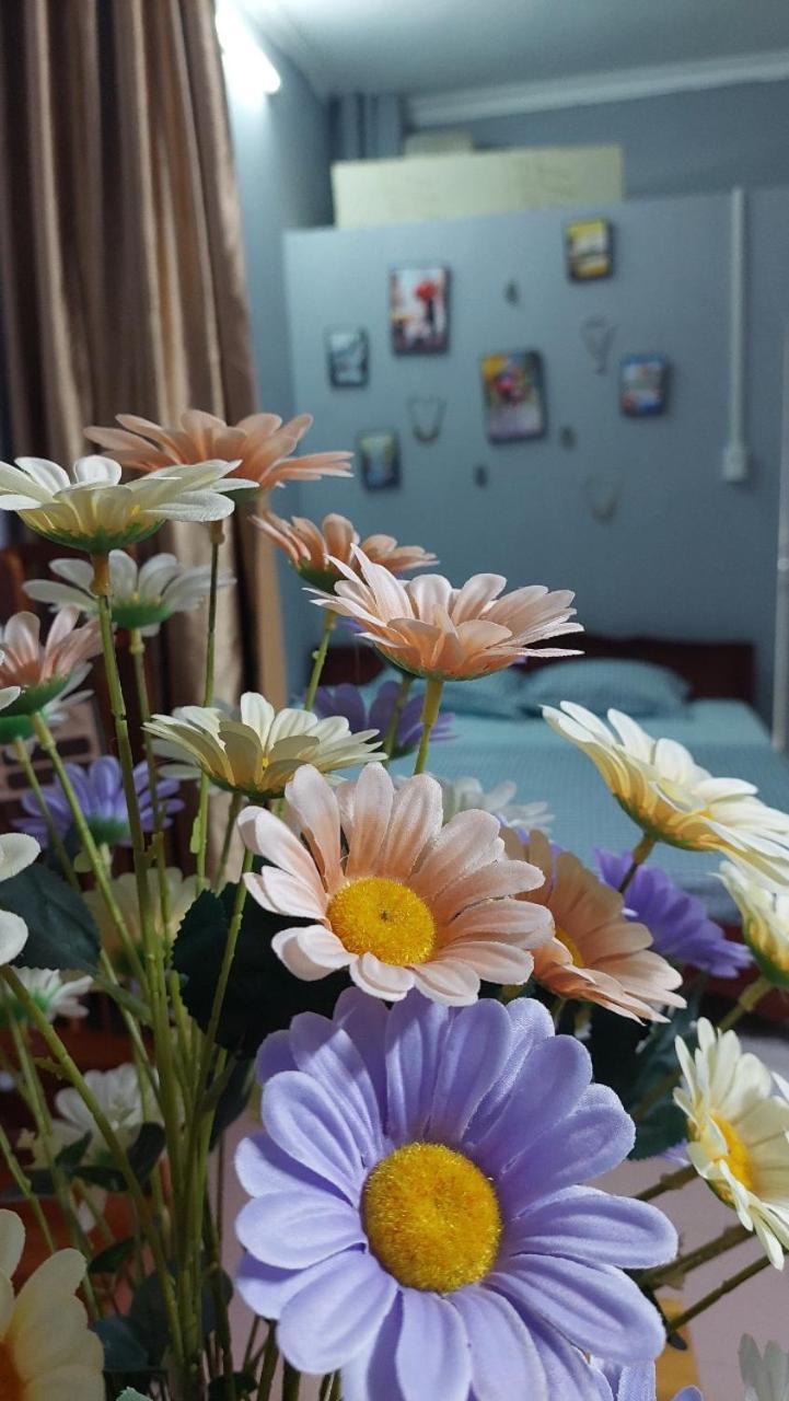 Alley Homestay_Lieu Giai Ханой Екстериор снимка